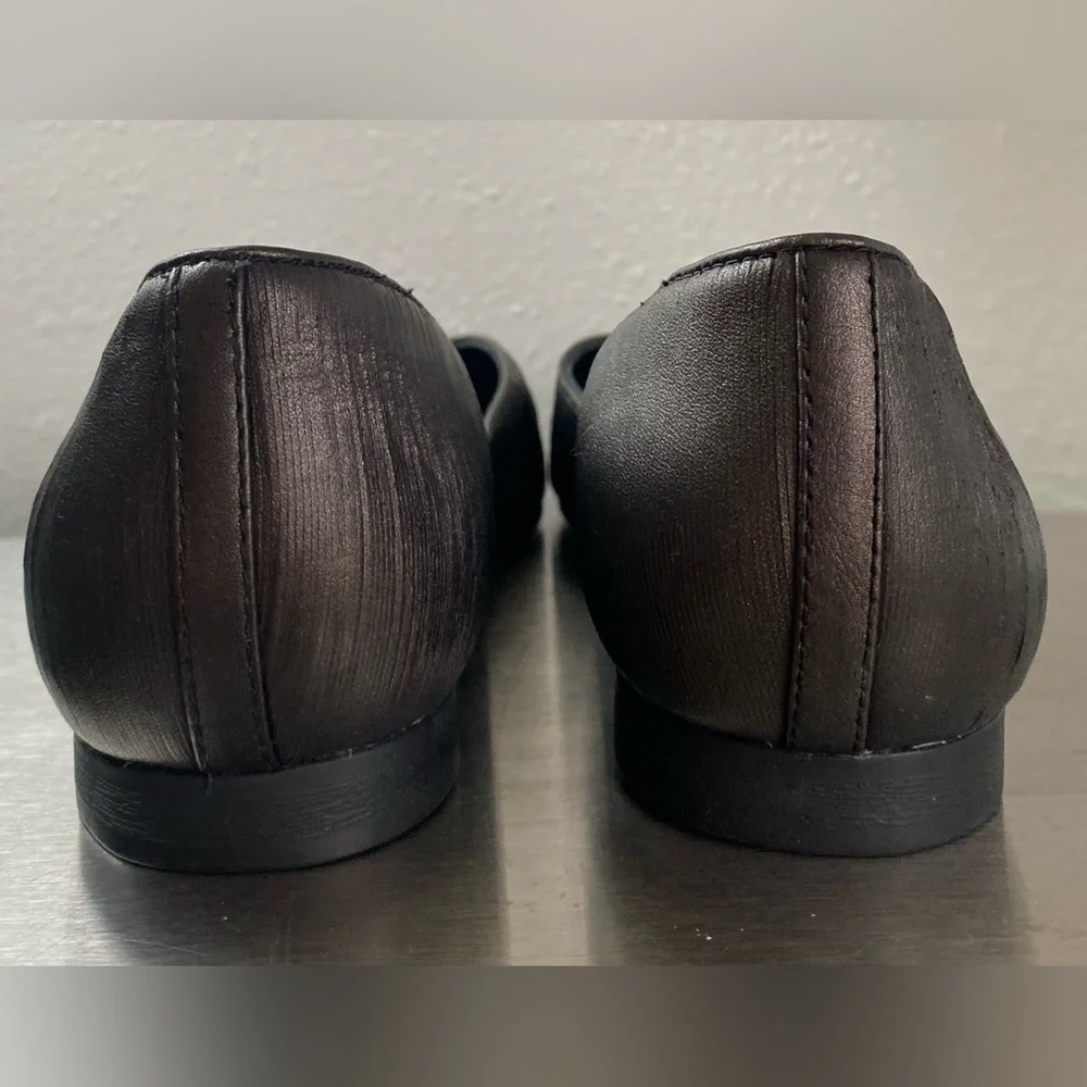 ECCO ..Elegant Black Women's Flats - Picture 12 of 16